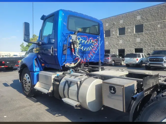 2021 International LT625