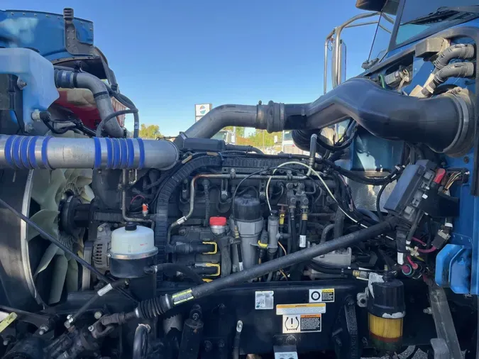2020 Peterbilt 389