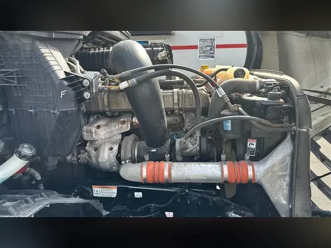 2020 FREIGHTLINER CA126