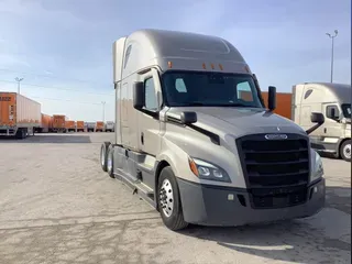 2023 Freightliner Cascadia