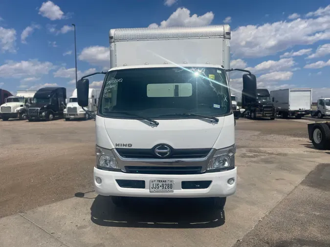 2018 HINO 155