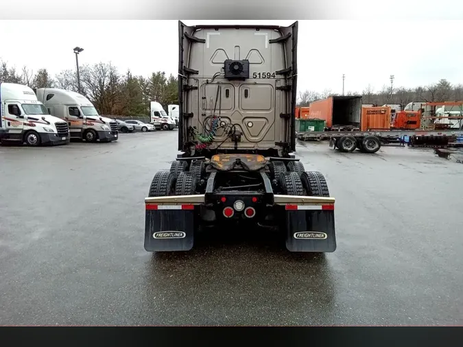 2021 Freightliner Cascadia