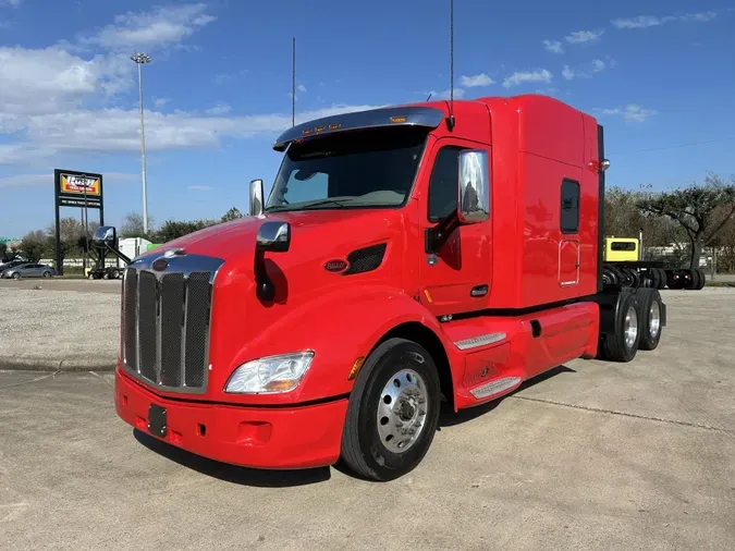 2021 Peterbilt 579