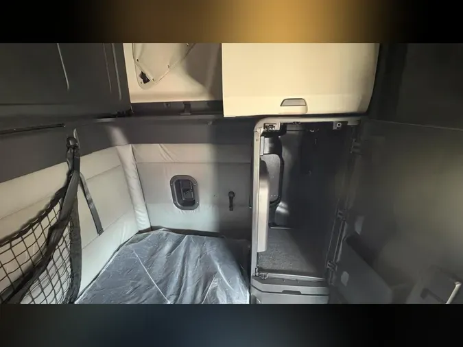 2022 Freightliner Cascadia