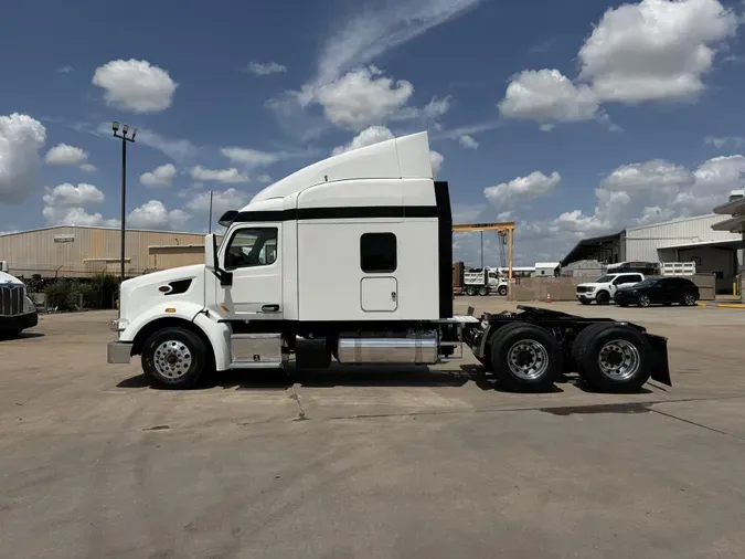 2022 Peterbilt 5677c0692f8f6cbf0f32d14297685abfad9