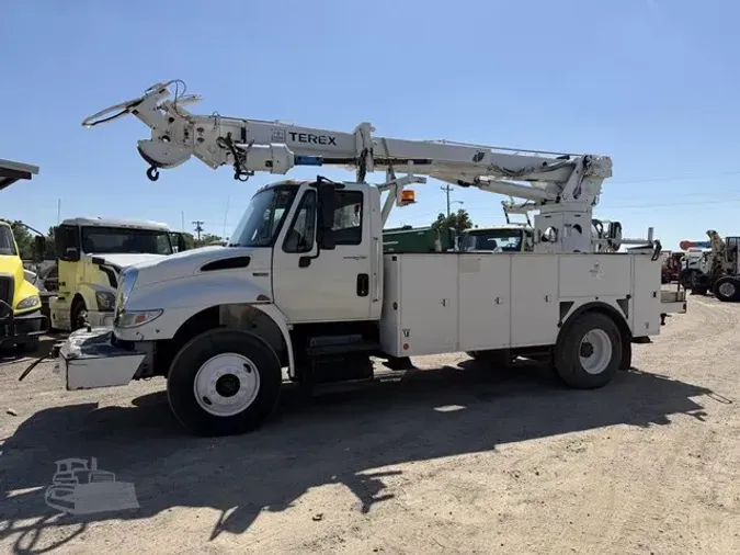 2012 TEREX COMMANDER 40477c08c77d1ae6391573a6012cacbbe66a