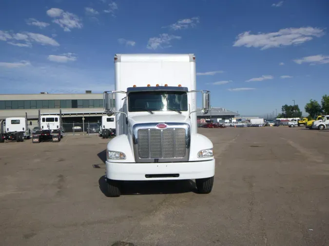 2020 Peterbilt 337