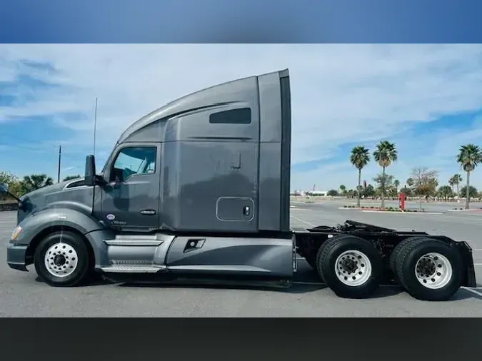 2020 Kenworth T680