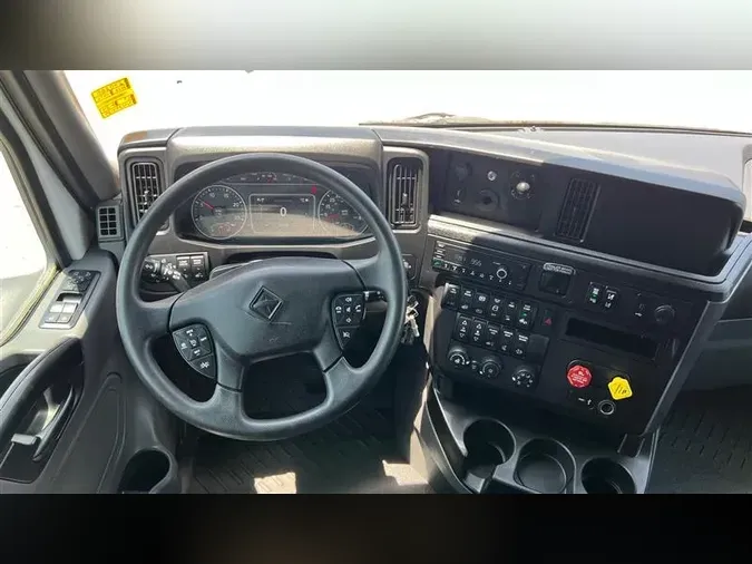 2022 INTERNATIONAL LT625
