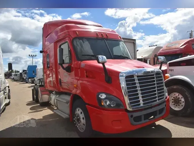 2016 FREIGHTLINER CASCADIA 113 EVOLUTION7c18488f1d472f4b88f2a97d61ba6231