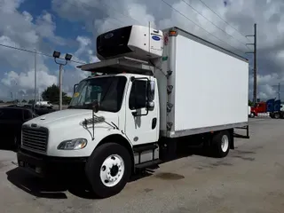 2015 Freightliner M2 106