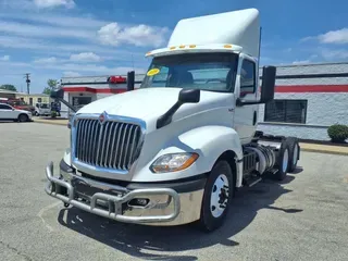 2019 NAVISTAR INTERNATIONAL LT625 DAYCAB T/A