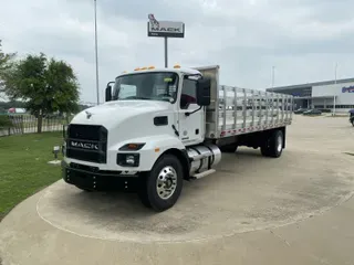 2025 MACK MD74