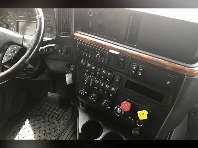 2021 INT LT625 6x4
