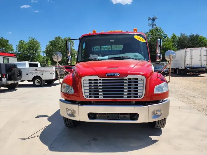 2019 FREIGHTLINER/MERCEDES M2 106