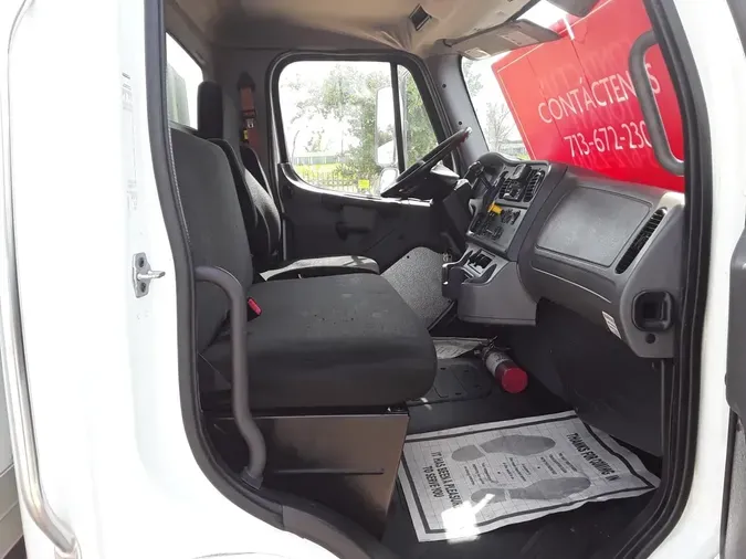 2019 FREIGHTLINER/MERCEDES M2 106
