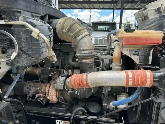 2020 Peterbilt 567