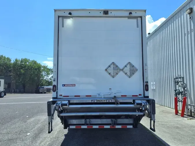 2021 FREIGHTLINER M2 106