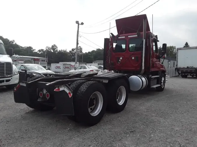 2017 FREIGHTLINER CASCADIA 125