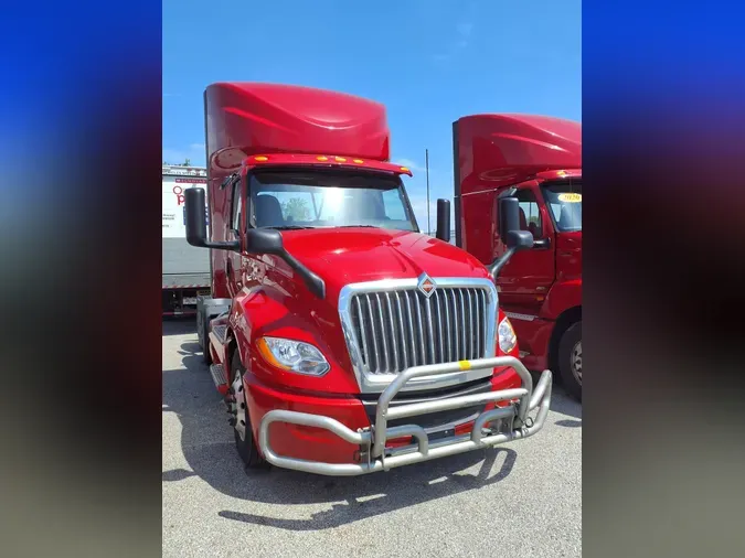 2021 NAVISTAR INTERNATIONAL LT625 DAYCAB T/A