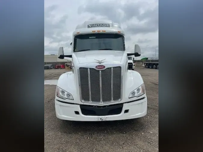 2023 PETERBILT 579