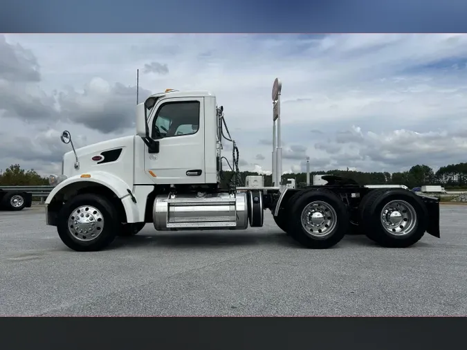 2020 Peterbilt 567