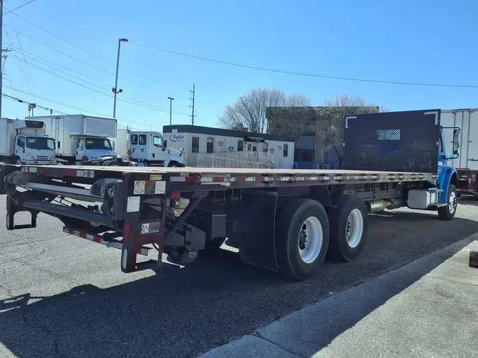 2017 FREIGHTLINER/MERCEDES M2 106