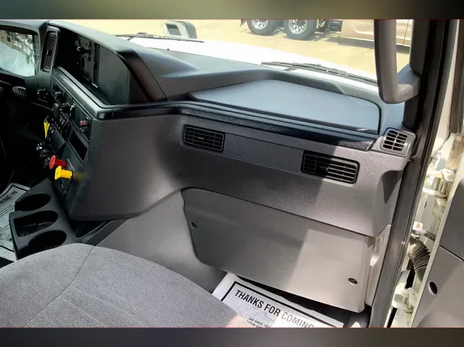 2021 INT LT625 6x4