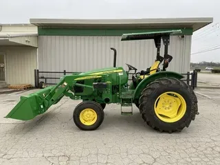 2020 JOHN DEERE 5055E