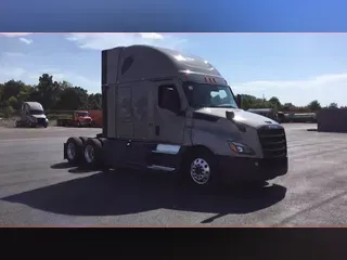 2023 Freightliner Cascadia 126