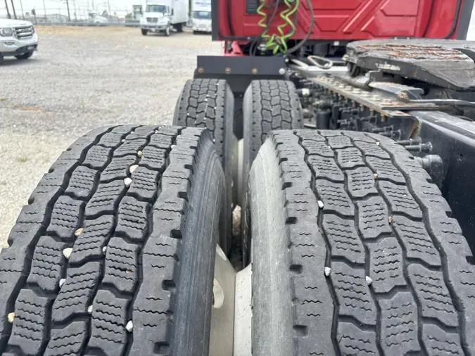 2019 International RH613