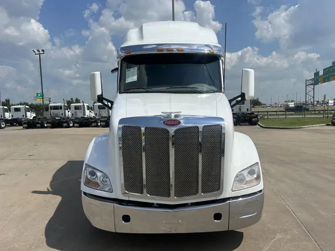 2020 Peterbilt 579