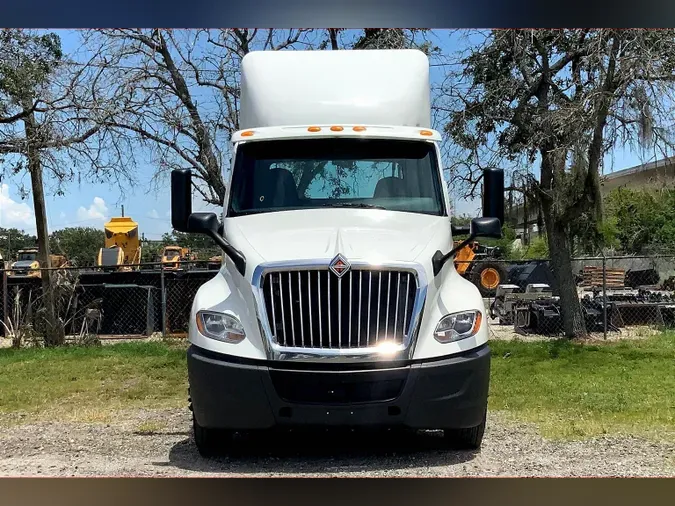 2019 INT LT625 6x4