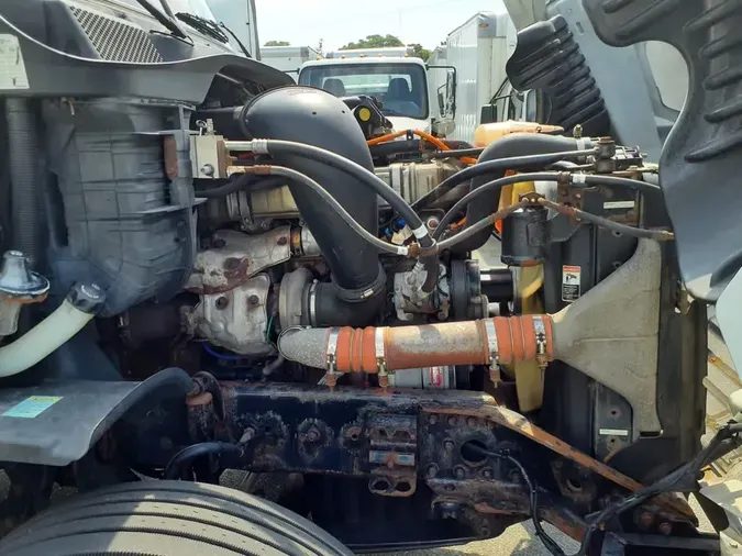2016 FREIGHTLINER CASCADIA 125