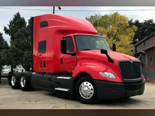 2021 INT LT625 6x4