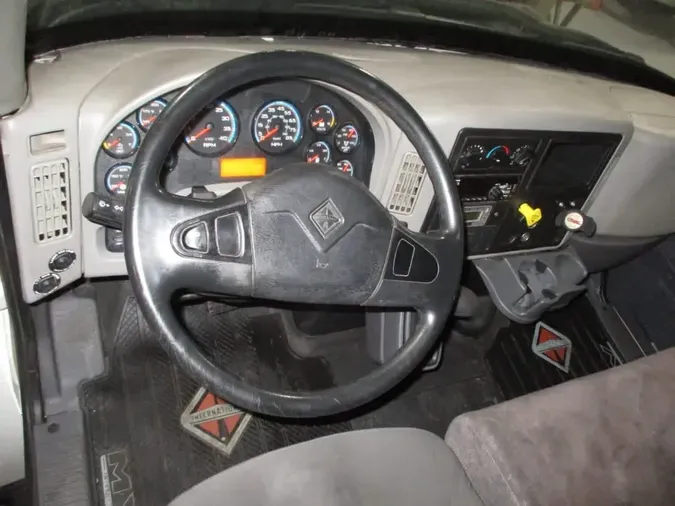 2018 NAVISTAR INTERNATIONAL 4300