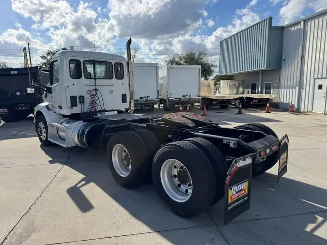 2020 Peterbilt 579