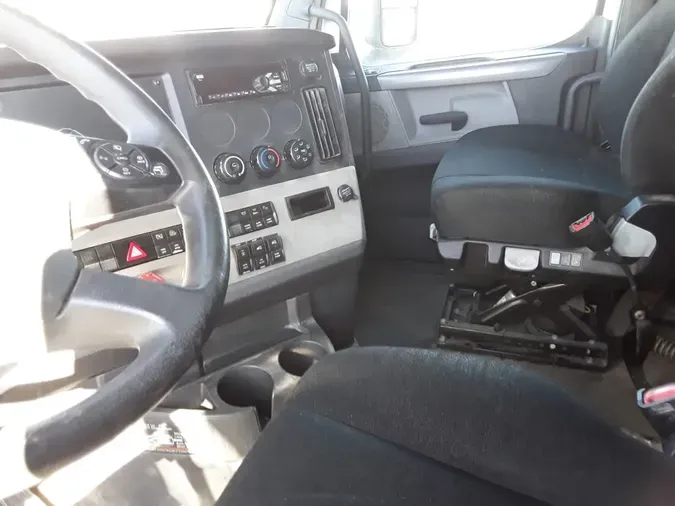 2019 FREIGHTLINER/MERCEDES NEW CASCADIA PX126647c64684a740293c1a658090e52c6a0dd