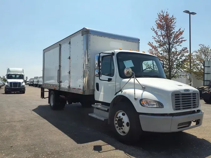 2019 FREIGHTLINER M2 106