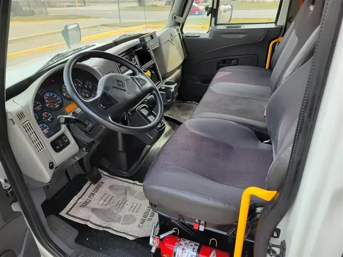 2018 International 4300