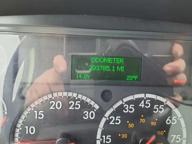 2018 FREIGHTLINER/MERCEDES M2 106