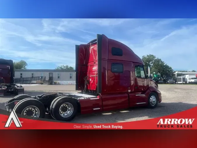 2020 VOLVO VNL860