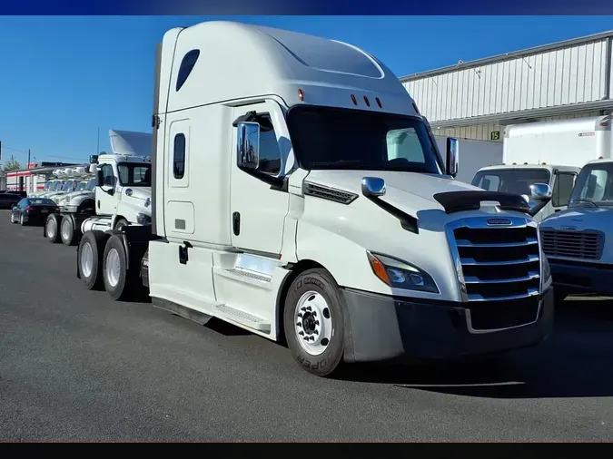 2024 FREIGHTLINER/MERCEDES NEW CASCADIA PX126647c71325f580b0467c3d0fcf889f3bd19