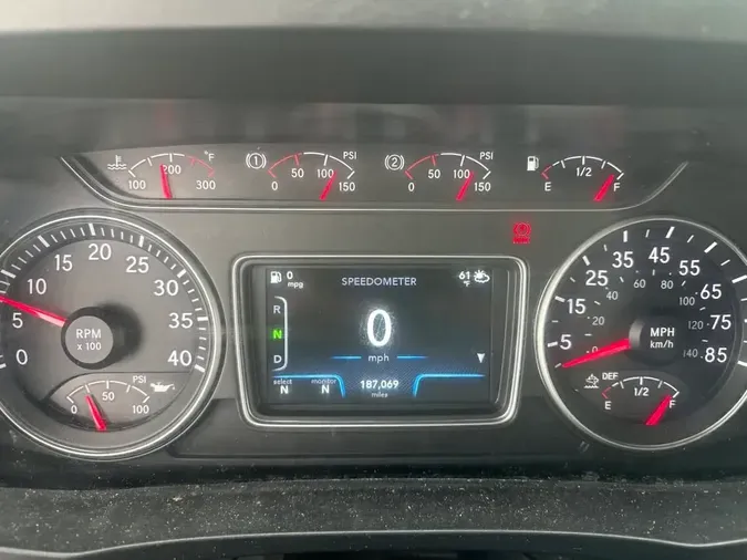 2019 NAVISTAR INTERNATIONAL MV607 (4X2)