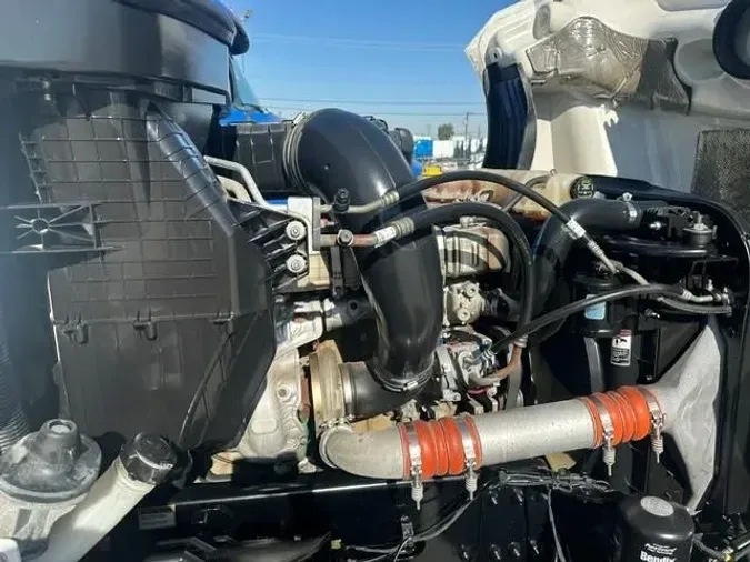 2021 Freightliner Cascadia7c73841c1a01ee4cc5c9fbefe96af0bf