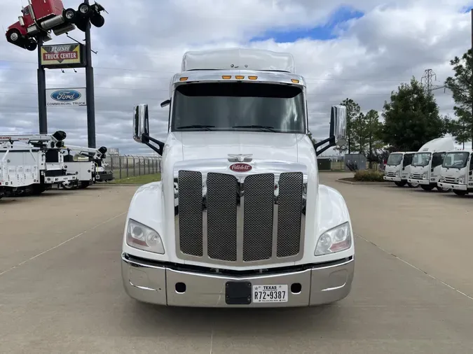 2020 Peterbilt 579