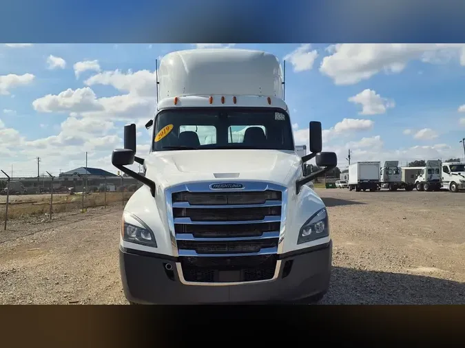 2019 FREIGHTLINER/MERCEDES NEW CASCADIA PX12664
