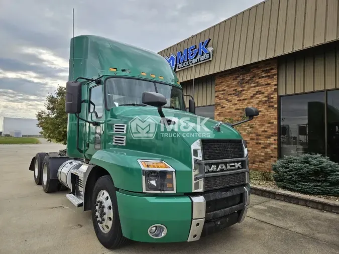 2019 MACK Anthem7c7a4f27b91aac68c01750f8e34ecfcb
