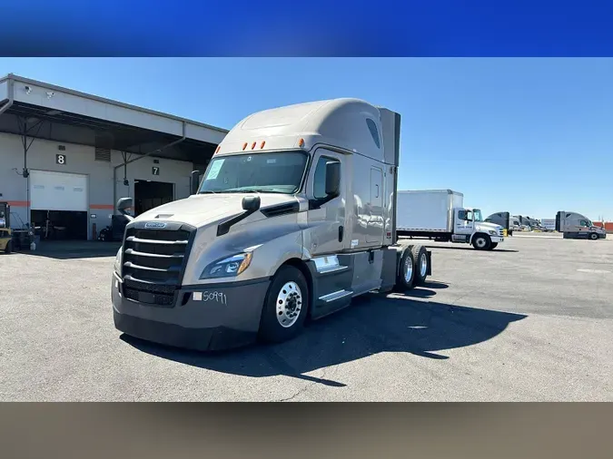 2020 Freightliner Cascadia