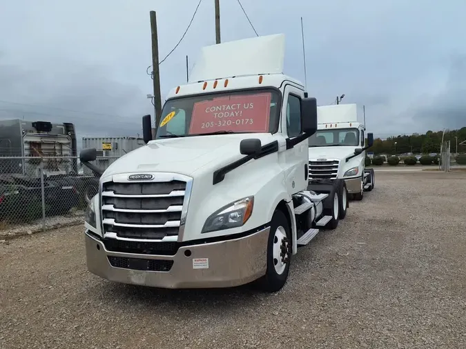 2019 FREIGHTLINER/MERCEDES NEW CASCADIA PX126647c7ba96a3ece79a64b508a9a937508ab